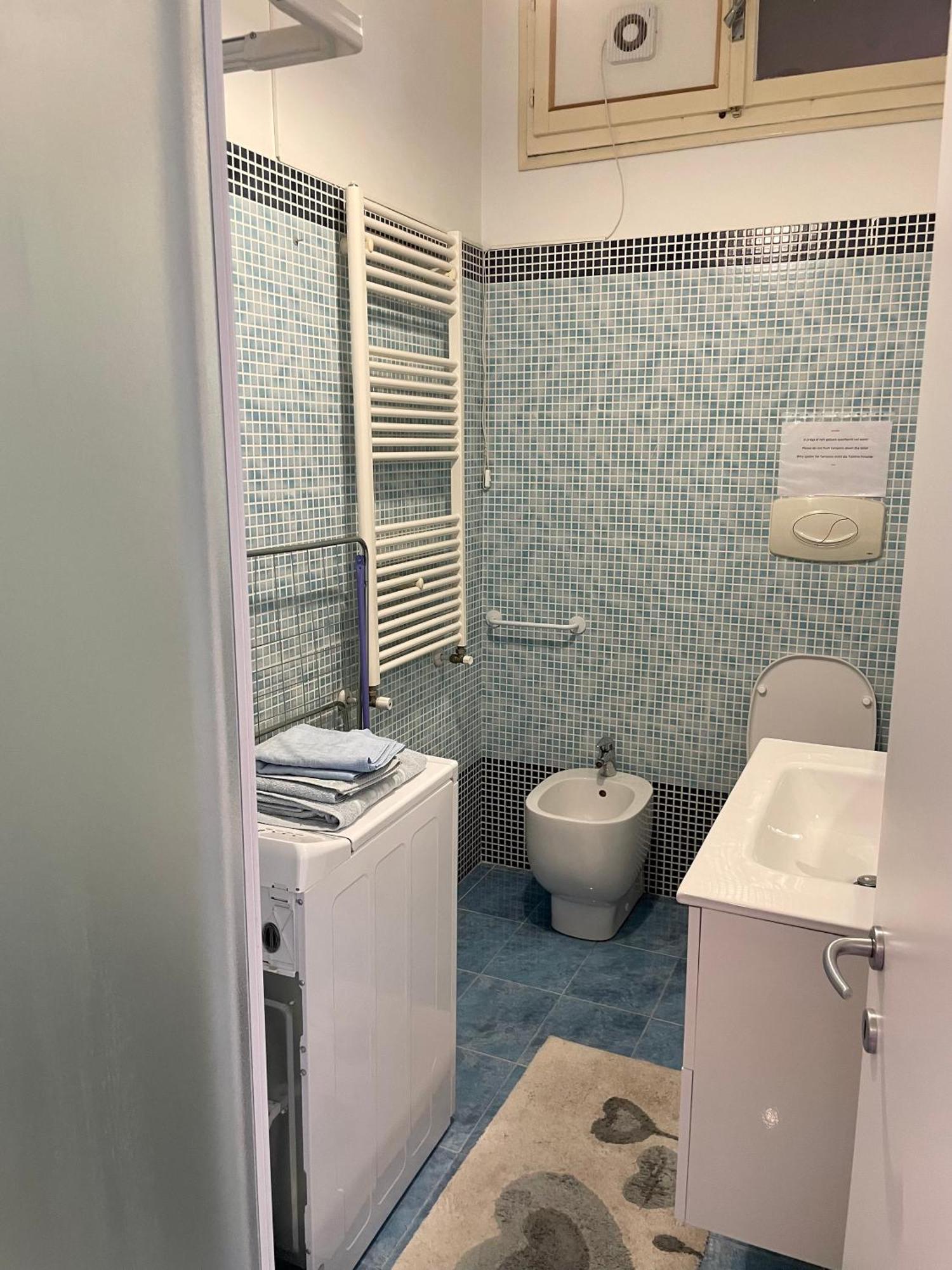 דירות סירמיונה מראה חיצוני תמונה
